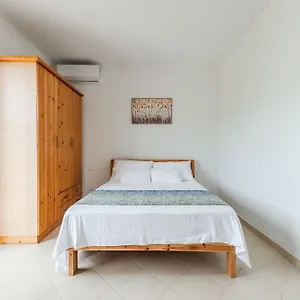 Aparthotel Titi's
